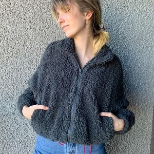 Urban Outfitters gray teddy cropped coat XS